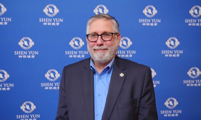 Лэннинг Левин Shen Yun Performing Arts в театре Hanover в Вустере 15 января 2023 года. (NTD)
