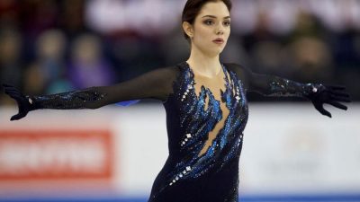Евгения Медведева на этапе Гран-при Skate Canada International ISU 2019 в Келоуне, Канада, 25 октября 2019 г. (GEOFF ROBINS/AFP via Getty Images)