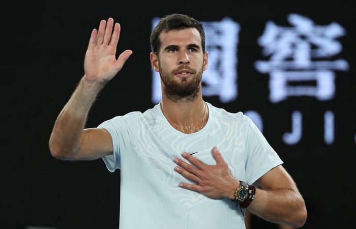 Российский теннисист Карен Хачанов вышел в полуфинал Australian Open Фото: Карен Хачанов в четвертьфинальном одиночном матче против Себастьяна Корды из США в девятый день Открытого чемпионата Австралии по теннису 2023 года в Мельбурн-парке, 24 января 2023 года в Мельбурне, Австралия. (Cameron Spencer/Getty Images)