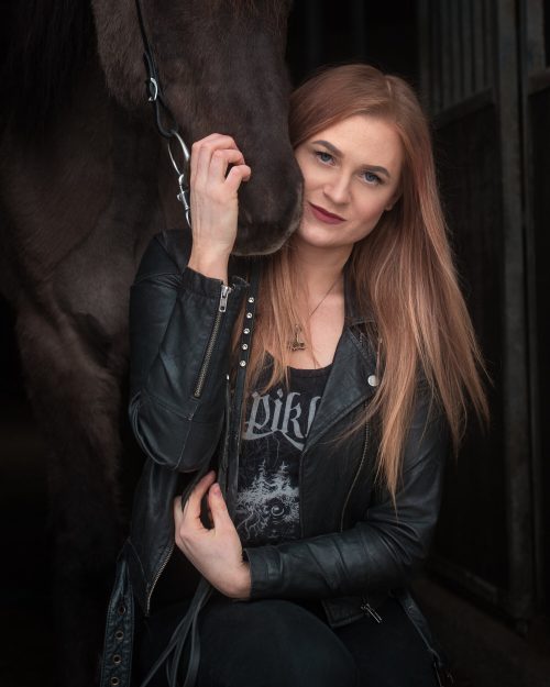Петра Марита с одной из лошадей. (Courtesy of Petra Marita)