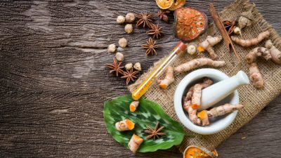 Аюрведа признаёт мир природы средством для основного здоровья. (frank60/Shutterstock)