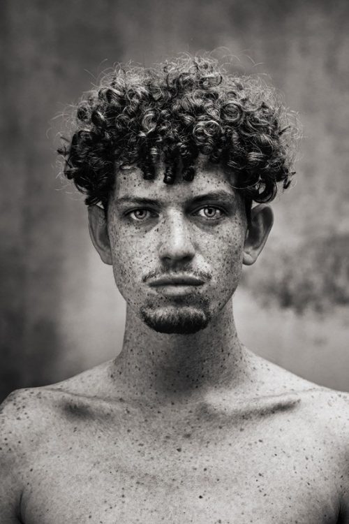 (Предоставлено Angela Perez, США, лауреатом национальной премии/2023 Sony World Photography Awards)