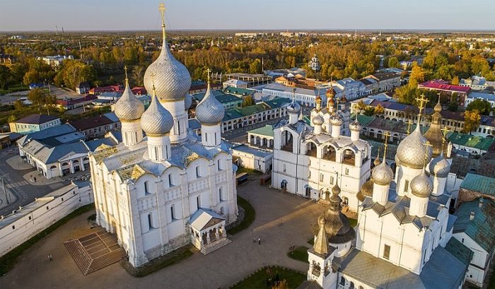 Ростовский кремль. (Фото: wikipedia.org. CC BY-SA 4.0)