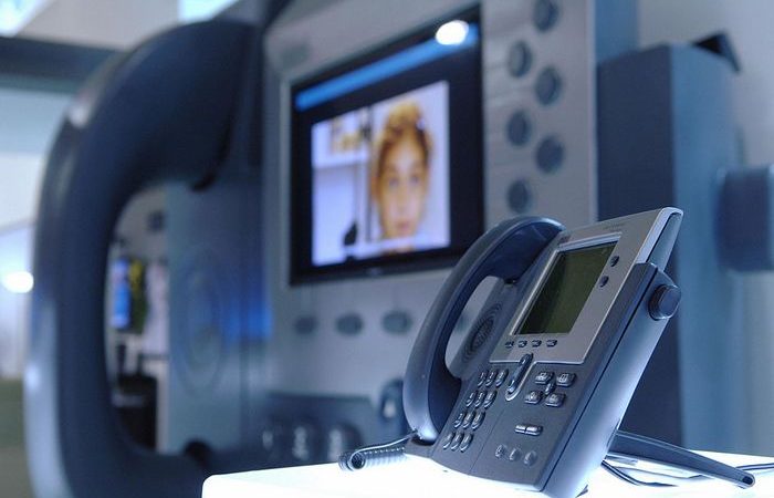 Фото: Видеофон на стенде Cisco System, 16 ноября 2005 год. (ERIC FEFERBERG/AFP via Getty Images)
