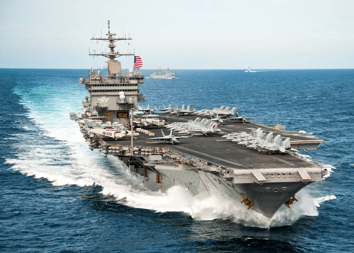 Авианосец USS Enterprise (CVN 65) совершает круиз в Атлантическом океане 22 марта 2012 г. (U.S. Navy photo by Mass Communication Specialist Seaman Harry Andrew D. Gordon/Released)