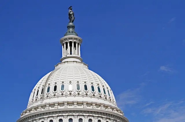 Капитолий США в Вашингтоне 23 марта 2023 года. (Richard Moore/The Epoch Times)
