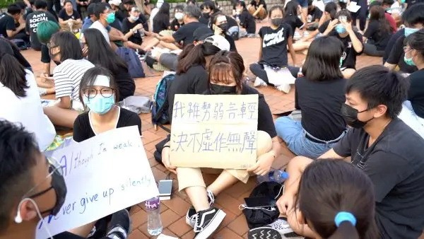 Старшеклассники приняли участие в митинге протеста против законопроекта об экстрадиции и призвали к международной поддержке 22 августа 2019 года в Гонконге. (Shenghua Sung/NTD News)