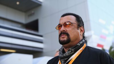 Стивен Сигал