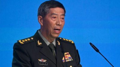 Тогдашний министр обороны Китая Ли Шанфу выступает на Московской конференции по международной безопасности в Кубинке, на окраине Москвы, 15 августа 2023 года. (Alexander Nemenov/AFP via Getty Images)