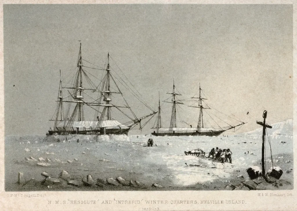 Гравюра 1852 года с изображением кораблей «Резолют» и «Интрепид» в зимней гавани, сделанная по рисунку Джорджа Фредерика Макдугалла. (Public Domain)