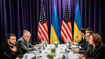 Позиции Харрис и Трампа в отношении Украины