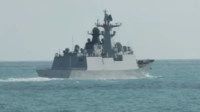 Фрегат «Хэнъян» класса «Цзянъкай» ВМС Народно-освободительной армии Китая, 11 февраля 2025 года, в исключительной экономической зоне Австралии. (Courtesy of the Australian Department of Defence) 