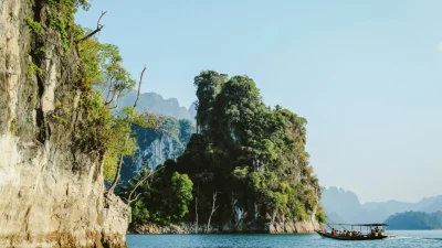 Национальный парк Кхао Сок. (Tatiana_kashko_photo/Shutterstock)  