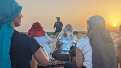 Туристы на экскурсии в Platinum Heritage Safari в Дубае. (Claudette Covey/Travelpulse/TNS)
