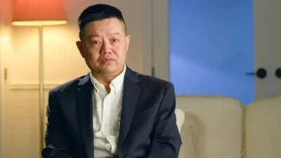 Чжэн Чжи во время интервью в Торонто, Канада, 31 июля 2023 года. (Yi Ling/The Epoch Times)