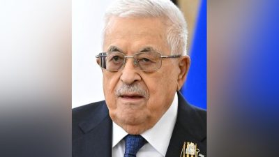Глава Палестинской автономии Махмуд Аббас с георгиевской ленточкой, 2025 год. (Kremlin.ru/commons.wikimedia.org/CC BY 4.0) 