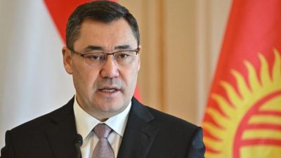 Жапаров