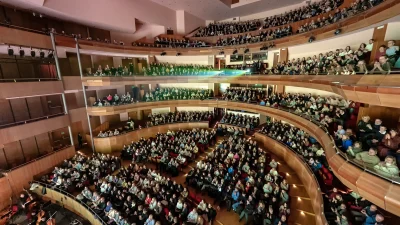 Нью-йоркская труппа Shen Yun представила свой третий спектакль в Teatro Nuovo Giovanni da Udine 9 января 2026 года. (The Epoch Times)