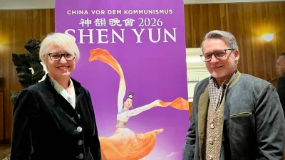 Австрийские профессиональные танцоры считают Shen Yun «даром человечеству»