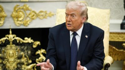 Трамп: Иран получит очень сильный удар, раз не согласился капитулировать