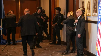 Подозреваемому в стрельбе на ужине в Белом доме предъявлено несколько обвинений