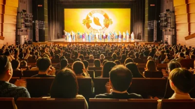 Shen Yun завершает гастрольный сезон, отмеченный триумфом, медалями и аншлагами в ста с лишним городах мира