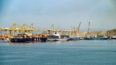 Американские войска наносят новые удары по Ирану после атаки на судно в Ормузском проливе