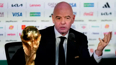 ФИФА отказалась от продажи чемпионата мира из-за негативной реакции УЕФА