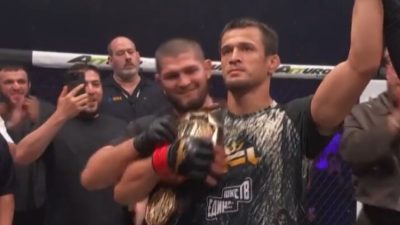 Усман Нурмагомедов в США защитил титул PFL среди легковесов (видео)
